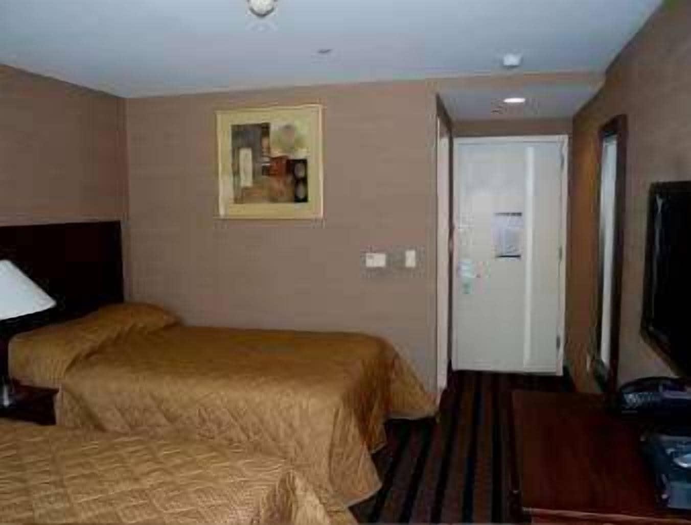 ניו יורק Days Inn Bronx חדר תמונה