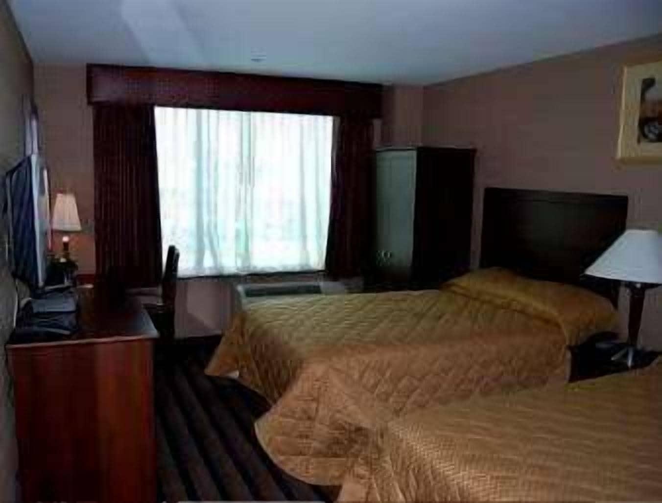 ניו יורק Days Inn Bronx חדר תמונה